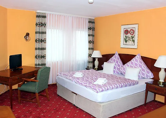 Neustaedter Hof Szálloda